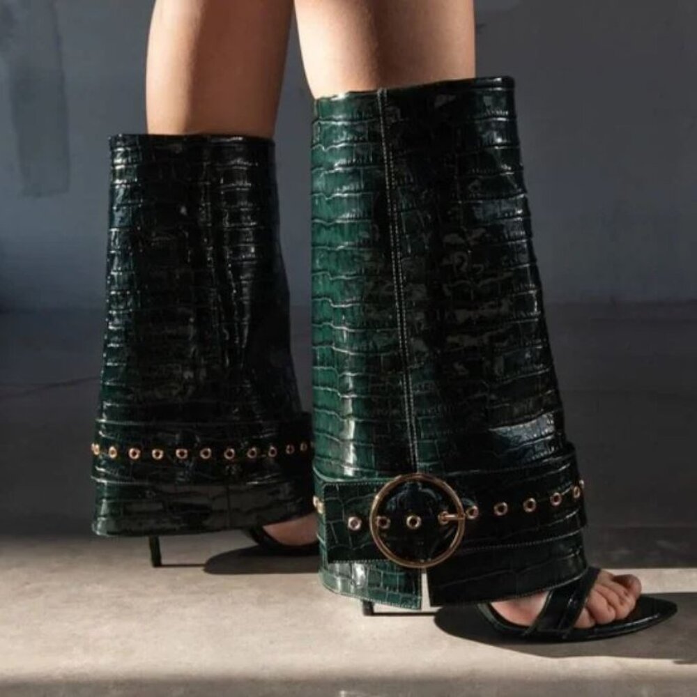 NWOB | Ingiliz | Adele Green Patent Croc Heels | EU 37